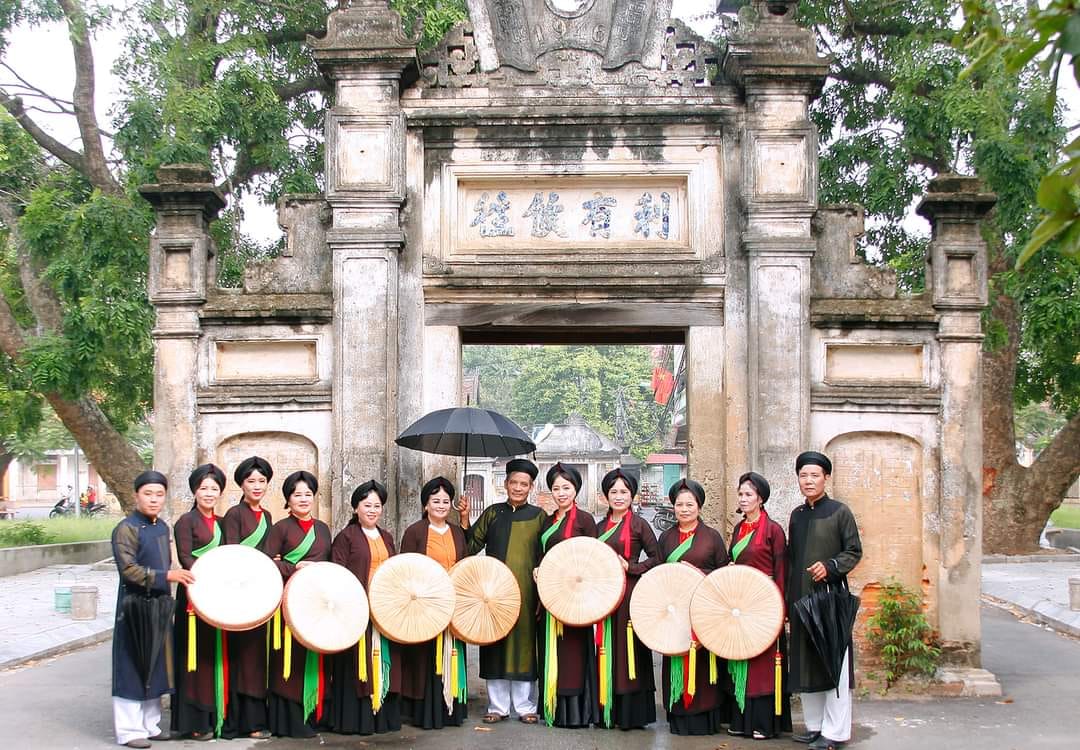 Điểm du lịch cụm di tích làng Diềm